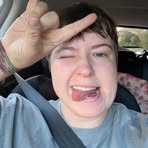 Lindsey Daniel - Facebook
