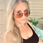Lindsey Marie Dell - @lindseymariedell - Instagram