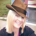 Lindsey Devault - @deafhearingmommylearning - Instagram