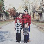 Lindsey Ethridge - @lala1007 - Instagram
