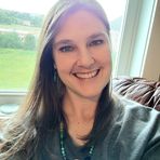 Lindsay Helm - Facebook