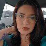 Lindsey Hendrix - @linzeeloopz - Instagram
