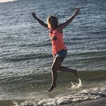 Lindsey Holderfield - @lindseyholderfield19 - Instagram