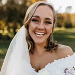 Lindsey Huck - @lindseybartmanhuck - Instagram