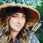 Lindsey Hull - @lindscreenrenee - Instagram