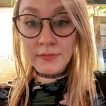 Lindsey Lloyd - @smilingpolitely_ - Instagram