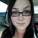 Lindsey Lloyd - @myfriendscallmelohann - Instagram