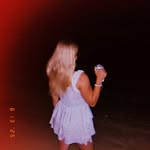 Lindsey Seynei - @lindseymain25 - Instagram
