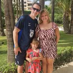Lindsey Pell - Facebook