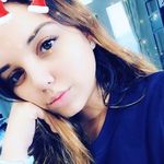 LINDSEY - @linds_eypink - Instagram