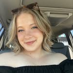 Lindsey Putman (Hong) - @lindsputman - Instagram