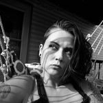 Lindsey Read - @lunar_oracle27 - Instagram
