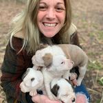 Lindsey Magdalene Sisk - @magdalenesees2 - Instagram