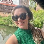 Lindsey Thomson Heberlein - @lindseyathomson - Instagram