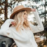 @lindsiechrisley_89 - Instagram