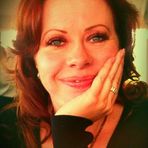 Lindy Lee - Facebook