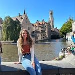 Lindy Taylor - @lomdu_ - Instagram