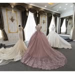 Linh Lai - @linhlai175 - Instagram