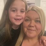 Linzi Jones - @linzo1984 - Instagram