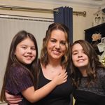 Linzi Jones - @linzi__jones - Instagram