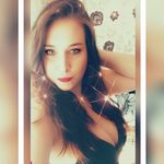 Linzi Jones - @joneslinzi - Instagram