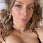 LISA 🌘 - @lisa__margo - Instagram