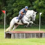 Lisa Badger - @equestrian_sport_lmb - Instagram