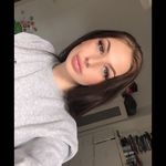 Lisa - @lisa_bale_20 - Instagram