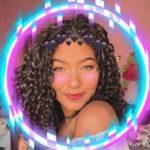 Lisa Barcelos - @lisa_barcelos18 - Instagram