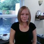 Lisa Barras - @roastedred - Instagram