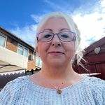 Lisa Barratt - @lisabarratt74 - Instagram