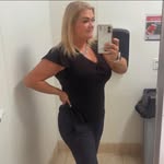 Lisa Bay - @lisabaybaay - Instagram