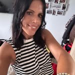 Lisa Beeney - @lisabeeney - Instagram