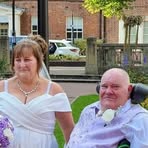 Lisa Benbow - Facebook