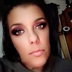 Lisa Bergin - @beautiflybroken79 - Instagram