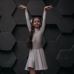 Elizabeth Sáberova - @lisaberova - Instagram