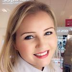 Lisa - @lisa_bevan_beauty - Instagram