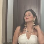 Liza Bhatt - @lizabhaat - Instagram
