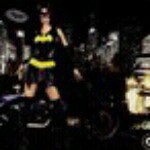 Lisa Blakey - @batgirl2330 - Instagram