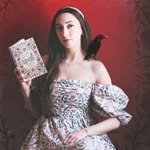 Lisa | Books & Stories - @lisaandotherstories - Instagram