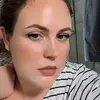 Lisa Borchert - @finally.peach - TikTok