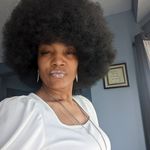 Lisa Bowie - @lisabowie23 - Instagram