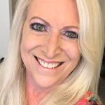 Lisa Bowie - @ljbowie17 - Instagram