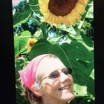 Lisa Braddock - @smilingdogacres - Instagram