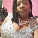 Lisa Brookins - @lisa.brookins.7 - Instagram