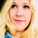 Lisa Brush Burns - @paleohockeymom - Instagram