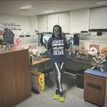 Lisa Burchell - @heavymedaljunkie - Instagram