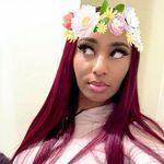 Lisa Button - @lisabutton147 - Instagram