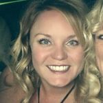 Lisa Button - Hair Stylist - @thebeautybar.ss - Instagram