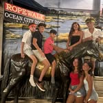 Lisa Camilleri-Cafarelli - @lisacaf222 - Instagram